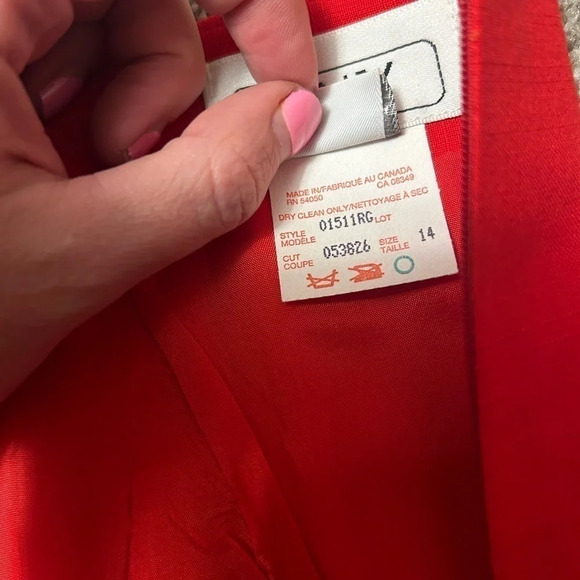 Vintage A-Line JNY skirt in a great  red! Size 14 - Picture 3 of 5